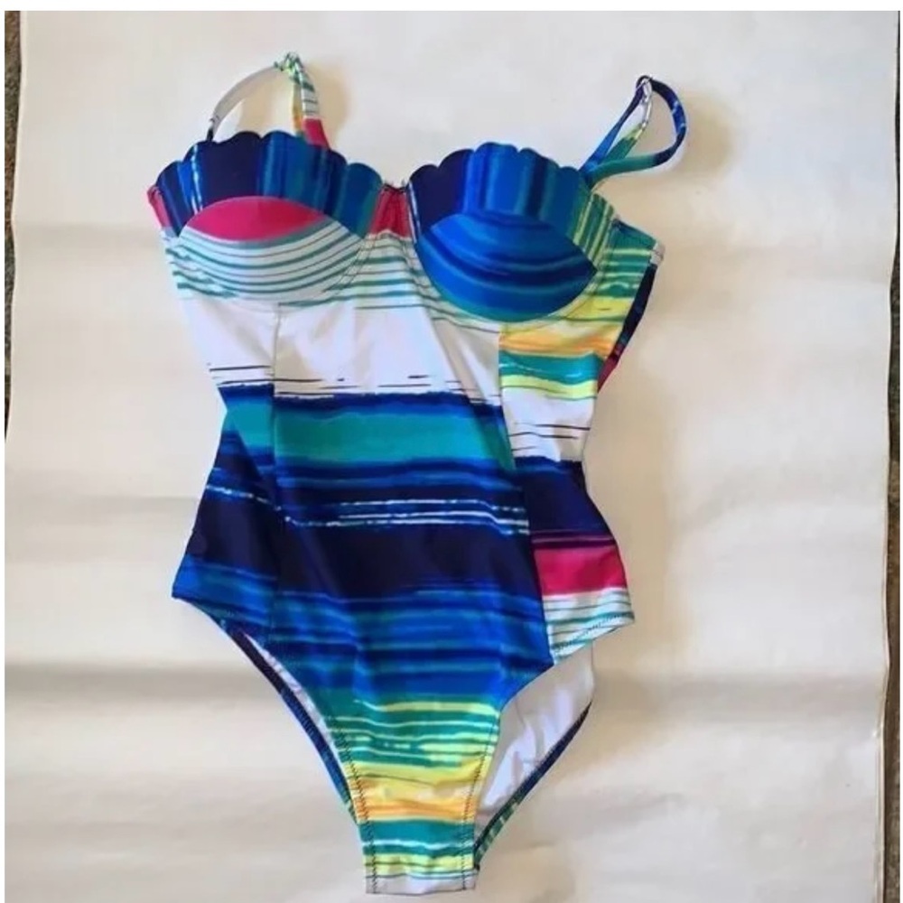 NWT Cupshe Scalloped One Piece Colorful Bathing Suit Small